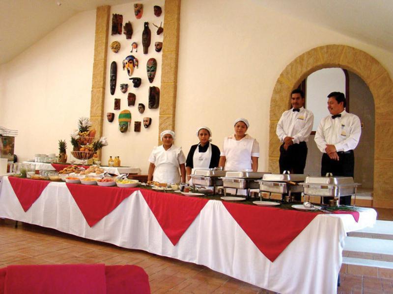 Hotel Arrecife De Coral San Cristóbal de Las Casas エクステリア 写真