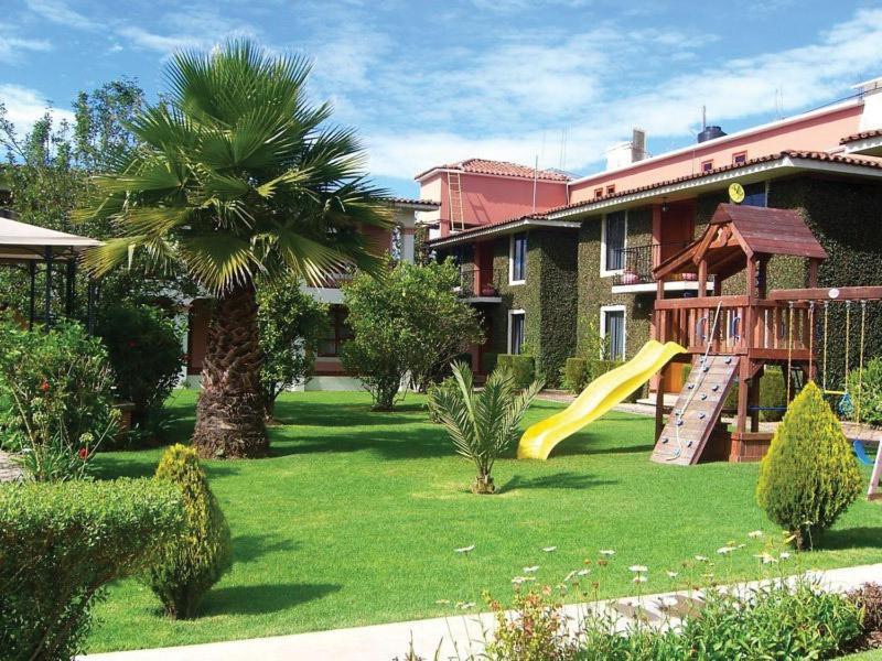 Hotel Arrecife De Coral San Cristóbal de Las Casas エクステリア 写真